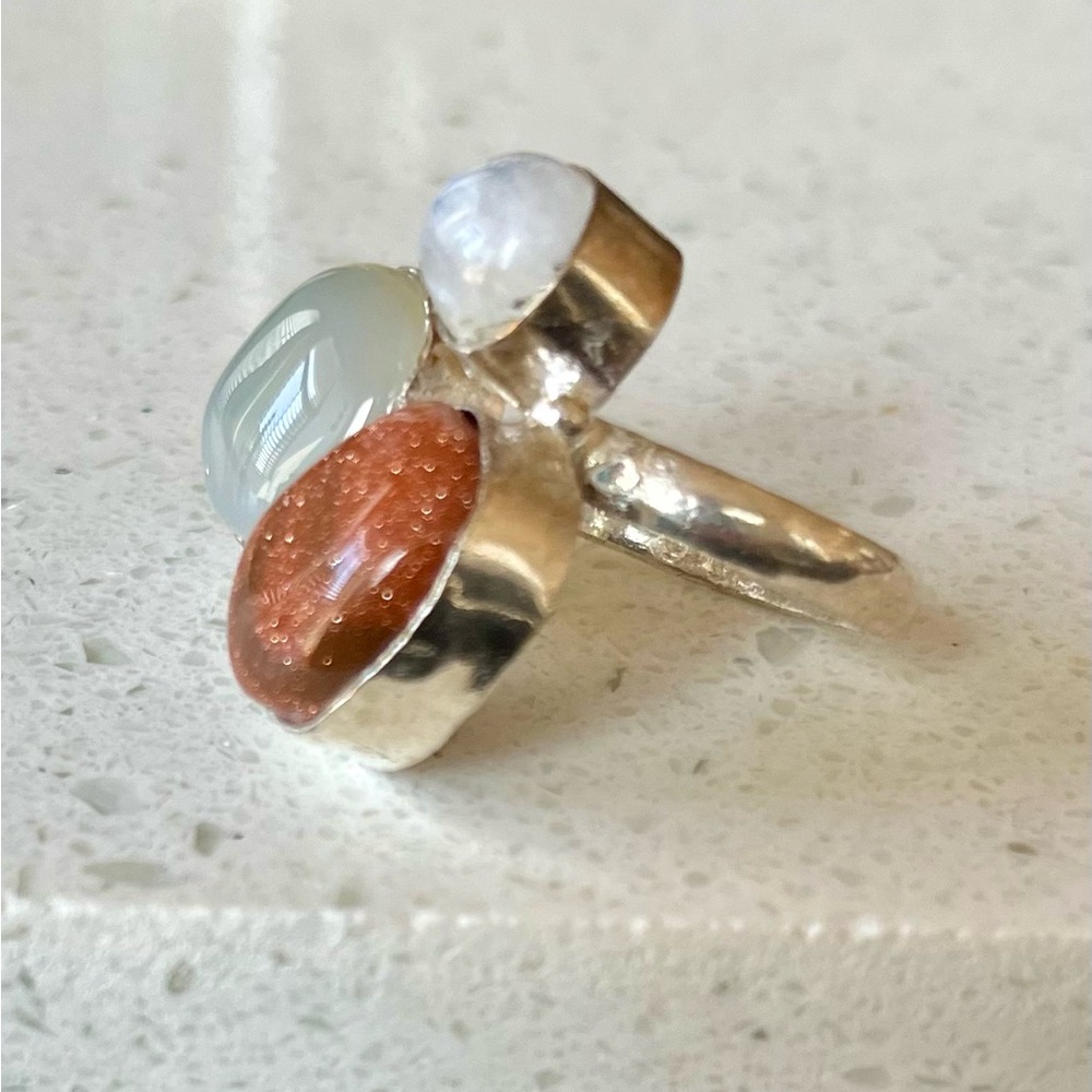 .925 Unique Goldstone / Moonstone / Opalite Ring - Picture 2 of 6